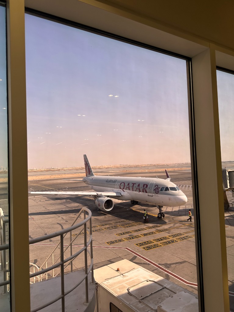 Qatar Airways Airbus A320 at Sharjah